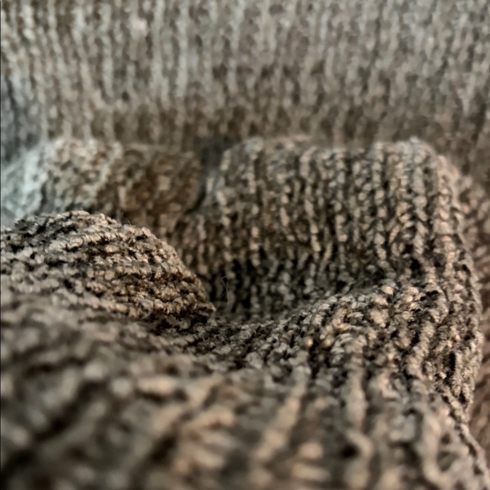 RELAIS | Olive Green Women's Knit Sweater - Picture 5 of 11